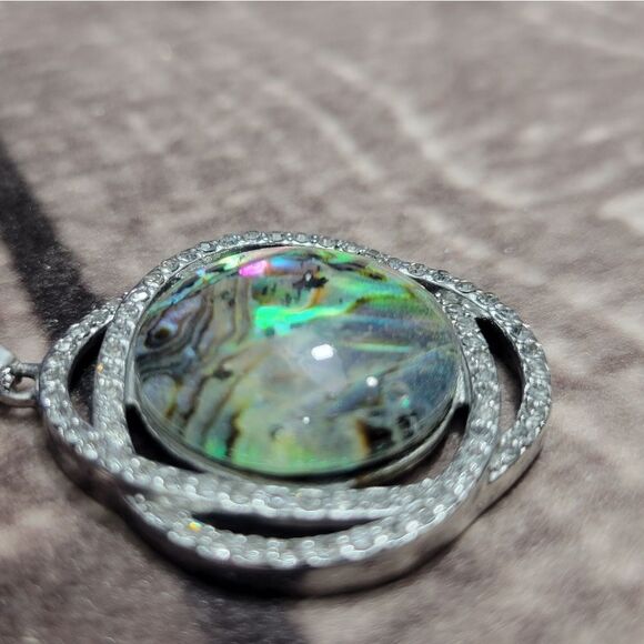 Abalone Shell and White Austrian Crystal Curvy Round Pendant Necklace - Picture 10 of 13